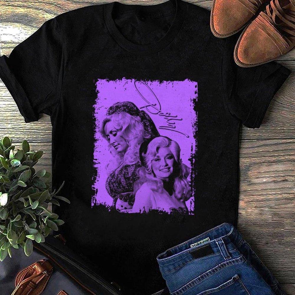 Dolly Parton Signature Fan Gift T-Shirt